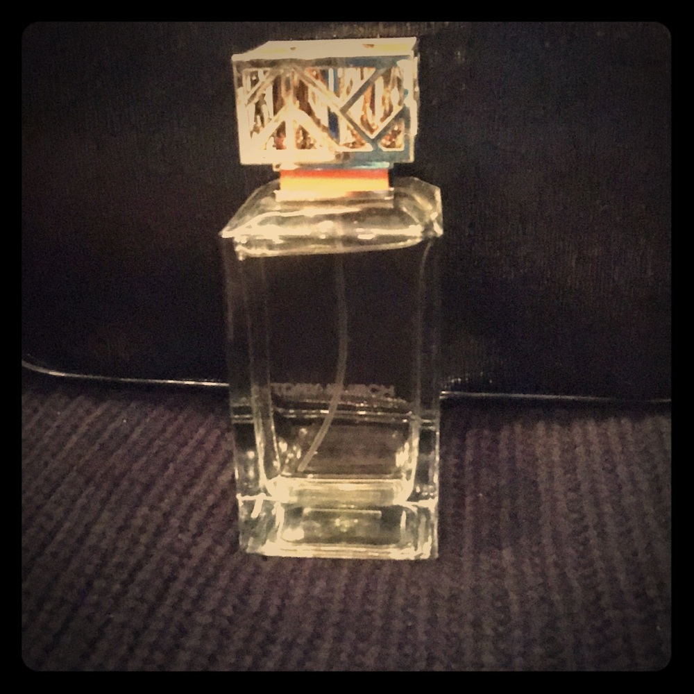 Tory Burch 3.4 Eau De Parfum.